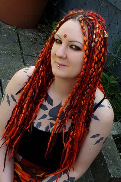 Serpent Rouge Dreads Dreadlocks Synthetic Dreads